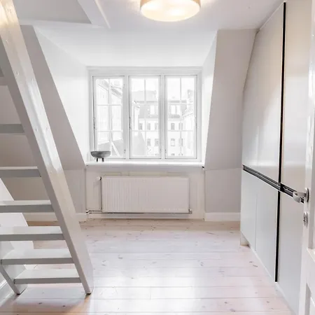 Penthouse W/rooftop Terrace In Latin Quarter アパート *