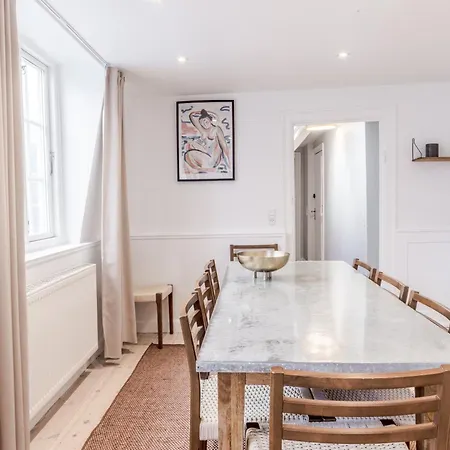 Penthouse W/rooftop Terrace In Latin Quarter Apartment *