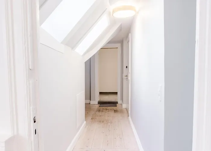 Penthouse W/rooftop Terrace In Latin Quarter København